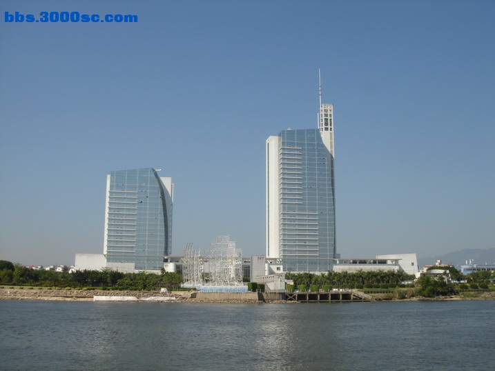 DSC05743_调整大小.JPG