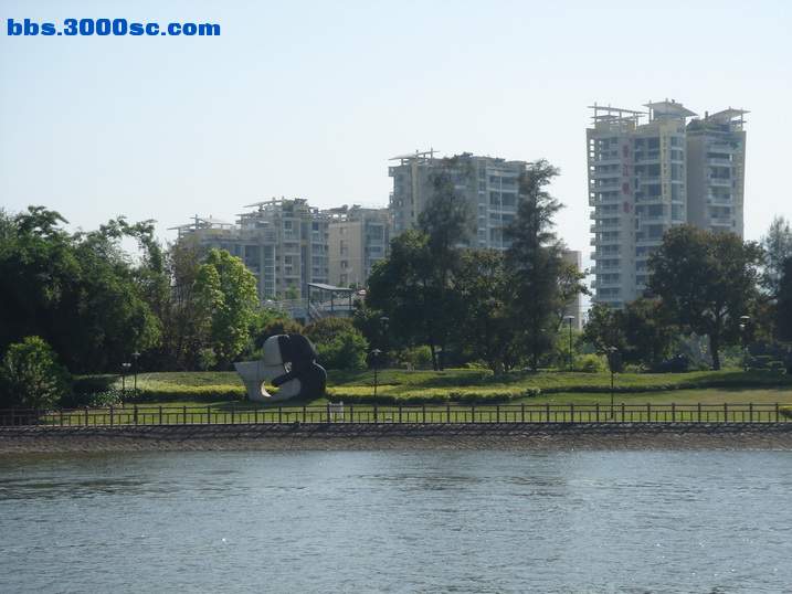 DSC05760_调整大小.JPG